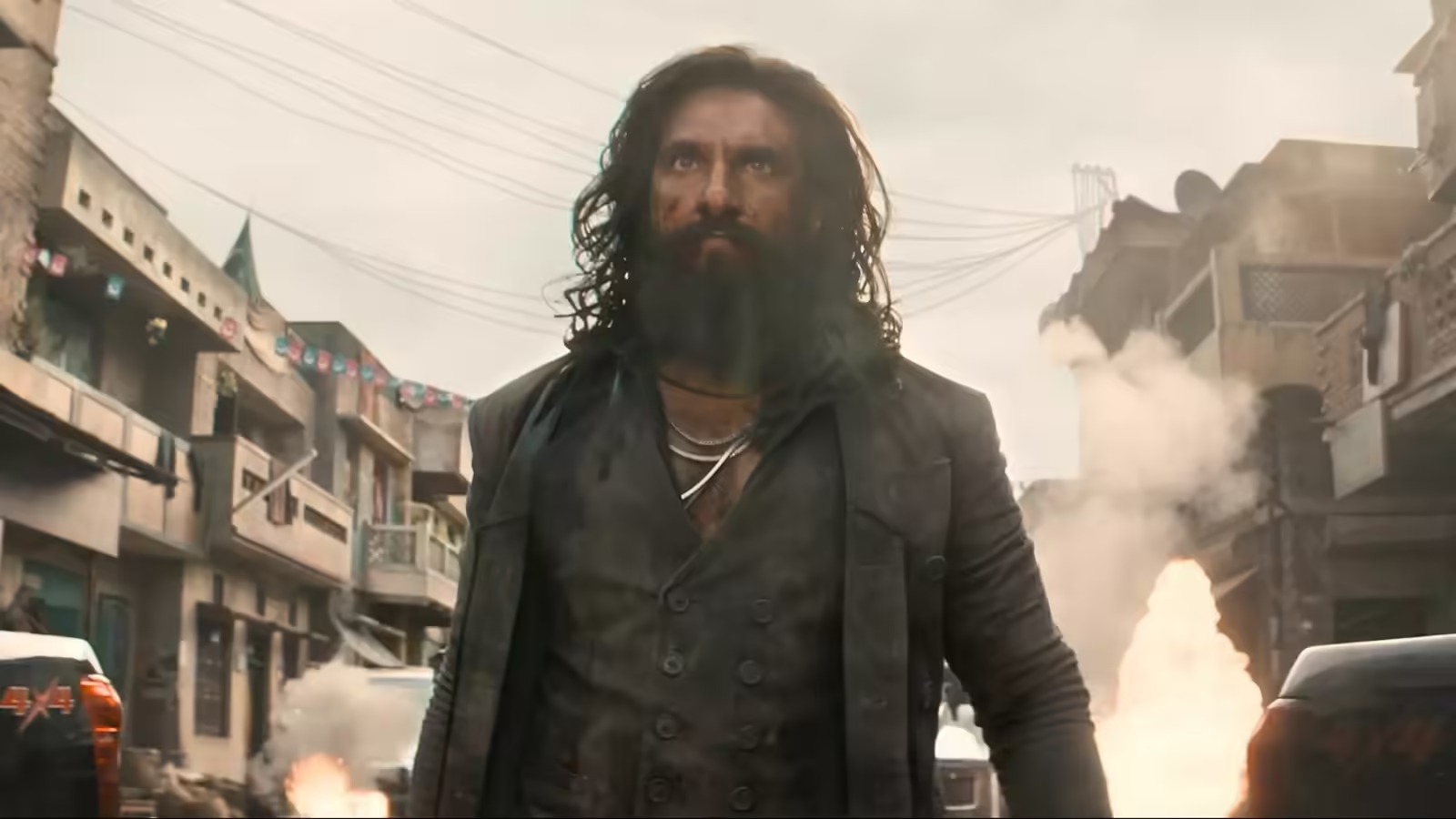रणवीर सिंह की ‘धुरंधर 2’ का जलवा, रिलीज से पहले बिके 4 लाख से ज्यादा टिकट