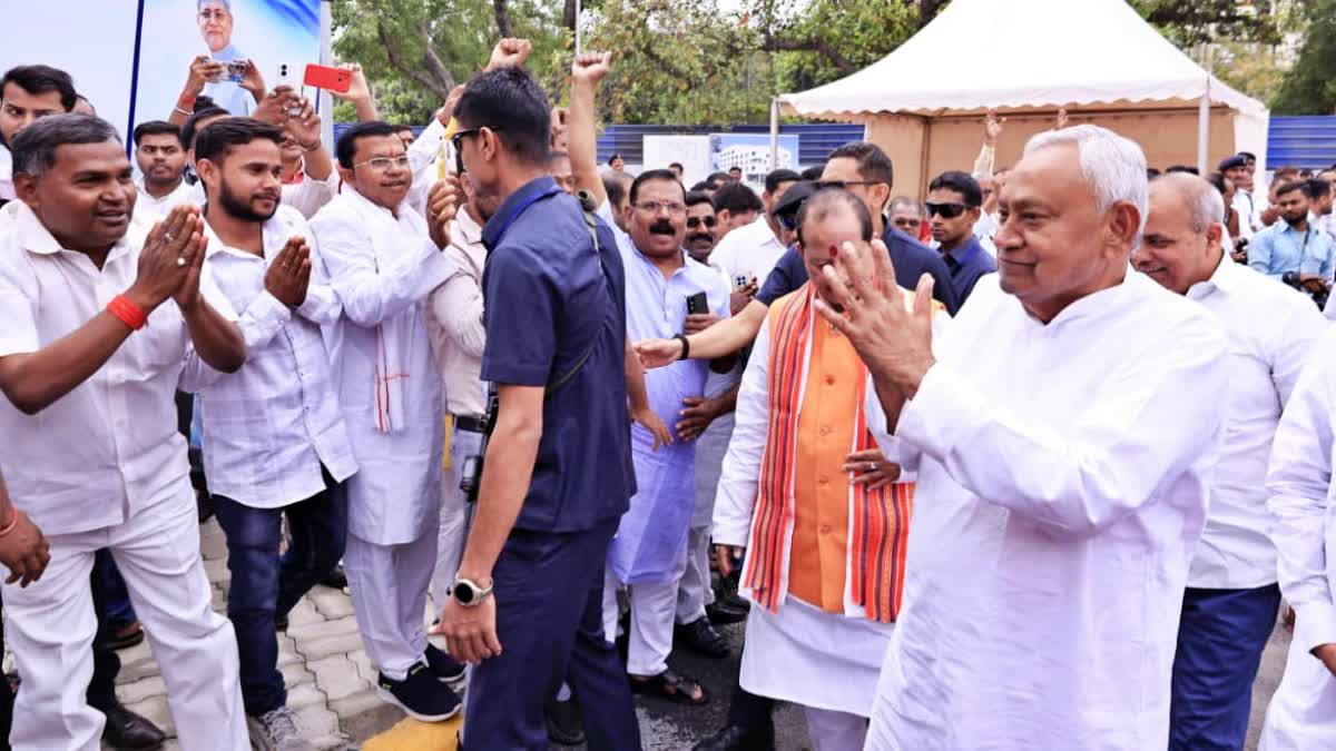 पटना में नए विधान परिषद गेस्ट हाउस का उद्घाटन, सीएम नीतीश ने किया निरीक्षण